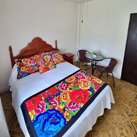 Hotel Catalina Оризаба Екстериор снимка