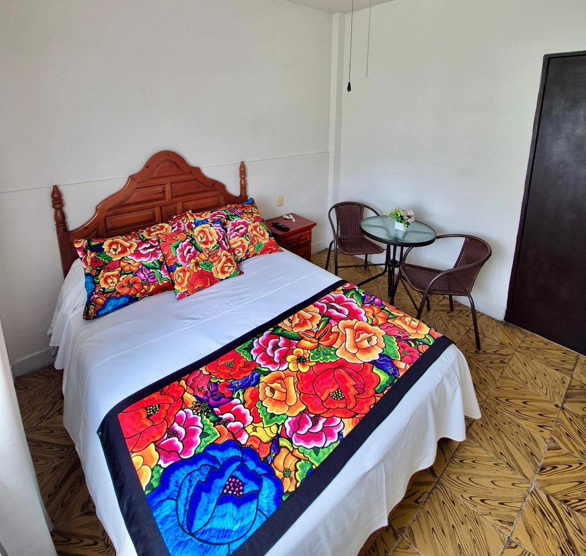 Hotel Catalina Оризаба Екстериор снимка
